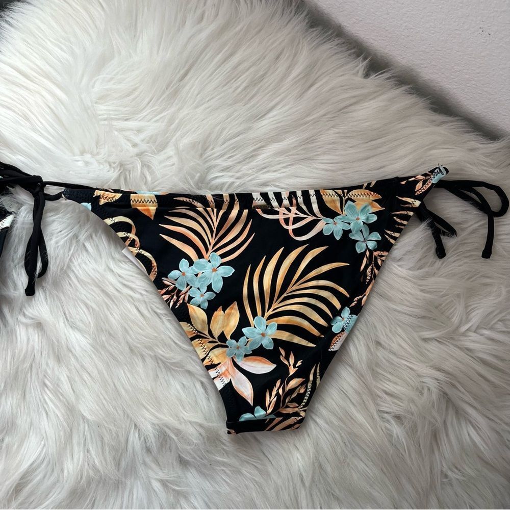 NWT RIP CURL Sun Dance Tri Set in Black Beach Womens Top & Bottom Size Large - Picture 7 of 7